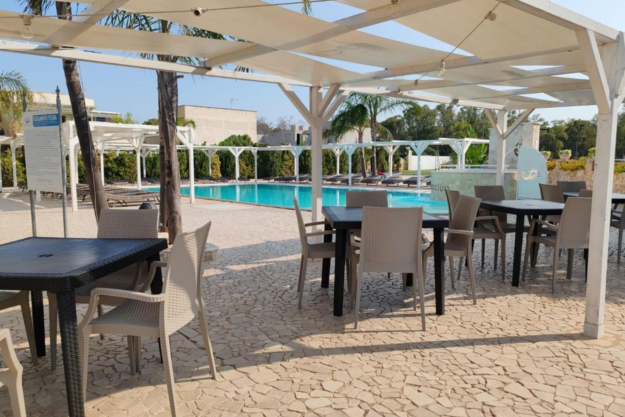 Pino Resort With Shared Pool Torre Lapillo Eksteriør bilde